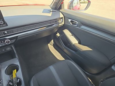 2025 Honda Civic - Photo 12