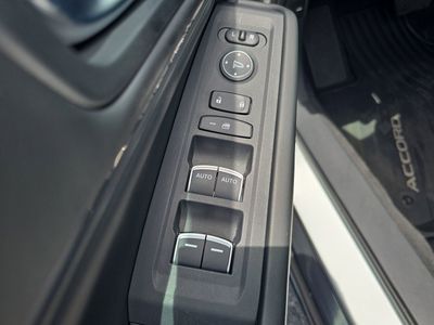 2023 Honda Accord Hybrid - Photo 14