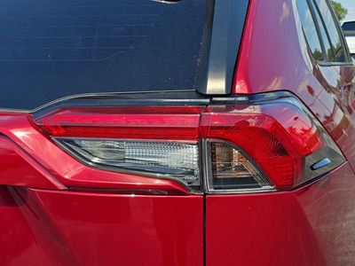 2019 Toyota RAV4 - Photo 8