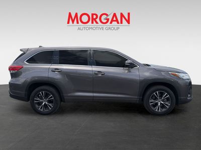 2018 Toyota Highlander - Photo 8