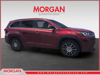 2018 Toyota Highlander - Photo 1
