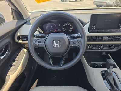 2025 Honda HR-V - Photo 10