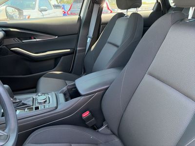 2025 Mazda CX-30 - Photo 10