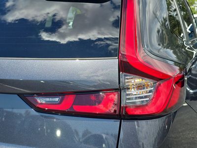 2026 Honda CR-V Hybrid — photo 9 view