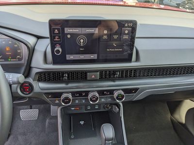 2026 Honda CR-V Hybrid — photo 22 view