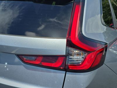 2026 Honda CR-V Hybrid — photo 9 view