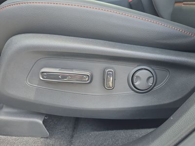 2026 Honda CR-V Hybrid — photo 18 view