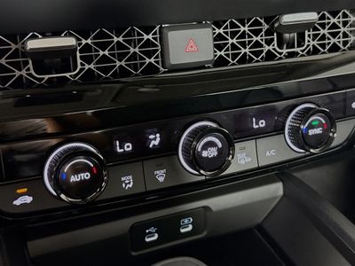 2026 Honda Accord Hybrid - Photo 13