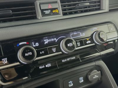 2026 Honda Pilot - Photo 16