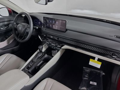 2026 Honda Accord Hybrid - Photo 32