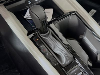 2026 Honda Accord Hybrid - Photo 14