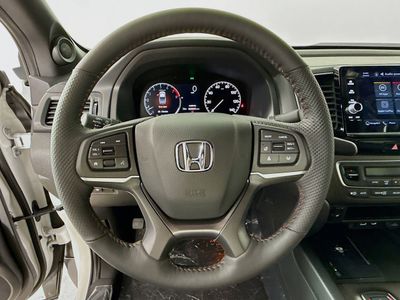 2026 Honda Ridgeline — photo 9 view