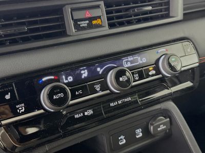 2026 Honda Pilot - Photo 16