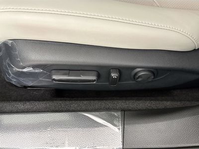 2026 Honda Accord Hybrid - Photo 18