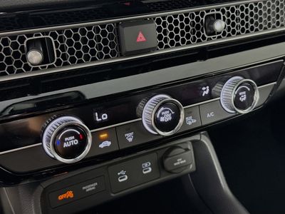 2026 Honda Civic Hatchback - Photo 14
