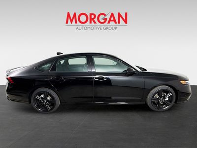 2026 Honda Accord Hybrid - Photo 2