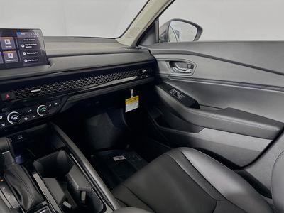 2026 Honda Accord Hybrid - Photo 25