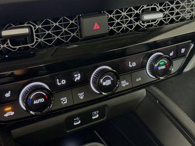 2026 Honda Accord Hybrid - Photo 14