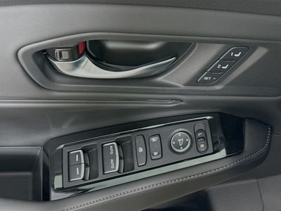 2026 Honda Accord Hybrid - Photo 17