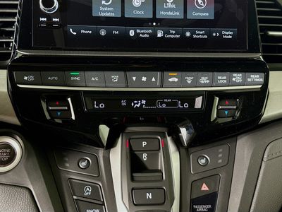 2026 Honda Odyssey — photo 14 view