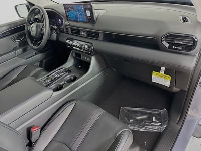 2026 Honda Pilot - Photo 35
