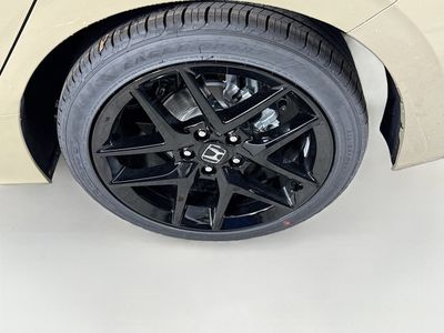 2026 Honda Civic Hatchback - Photo 32