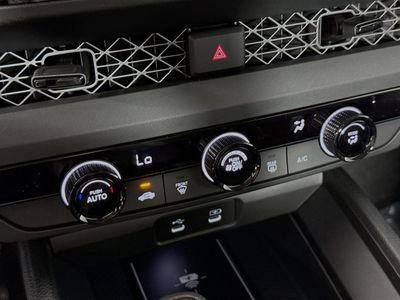 2026 Honda Accord Sedan - Photo 13