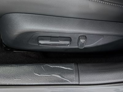 2026 Honda Civic Sedan Hybrid - Photo 21