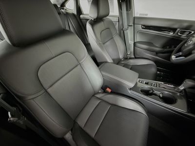 2026 Honda Civic Sedan Hybrid - Photo 33