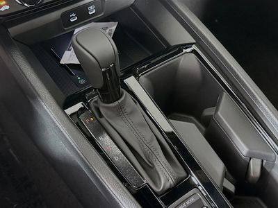 2026 Honda Accord Hybrid - Photo 14