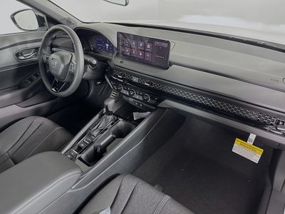2026 Honda Accord Hybrid - Photo 32