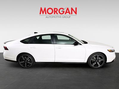 2026 Honda Accord Hybrid - Photo 2
