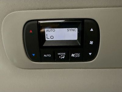 2026 Honda Odyssey - Photo 27
