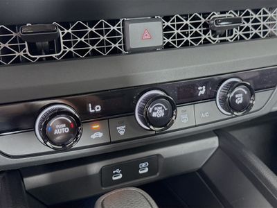 2025 Honda Accord Sedan - Photo 13