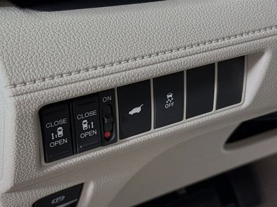 2026 Honda Odyssey - Photo 8