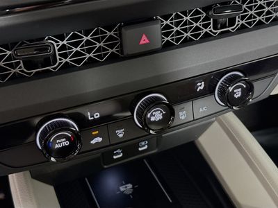 2026 Honda Accord Sedan - Photo 13