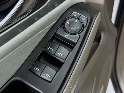2018 Chevrolet Traverse - Photo 18