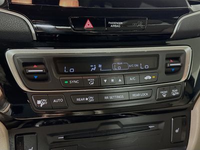 2022 Honda Pilot - Photo 16