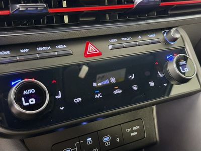2024 Hyundai Sonata - Photo 16