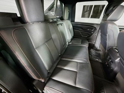 2020 Nissan Titan - Photo 32