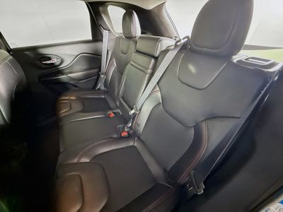 2019 Jeep Cherokee - Photo 27