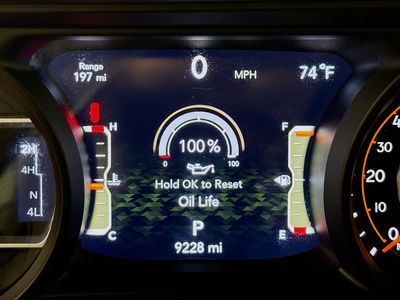 2025 Jeep Wrangler - Photo 11