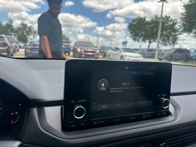 2025 Honda Accord - Photo 25