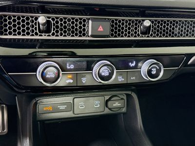 2025 Honda Civic - Photo 16