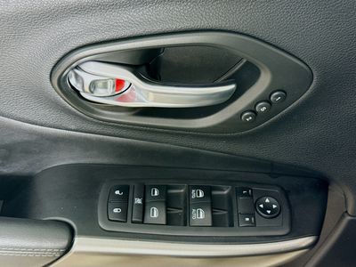 2020 Jeep Cherokee - Photo 17
