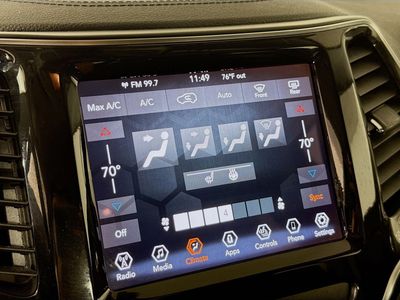 2020 Jeep Cherokee - Photo 14