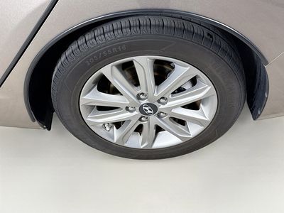 2015 Hyundai Elantra - Photo 31