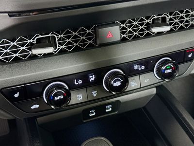 2025 Honda Accord - Photo 13