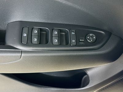 2024 Hyundai Venue - Photo 17