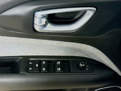 2023 Jeep Compass - Photo 17